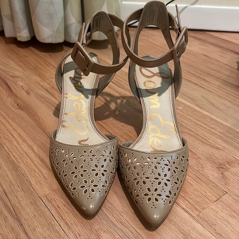 Sam Edelman size 7 nude heel.